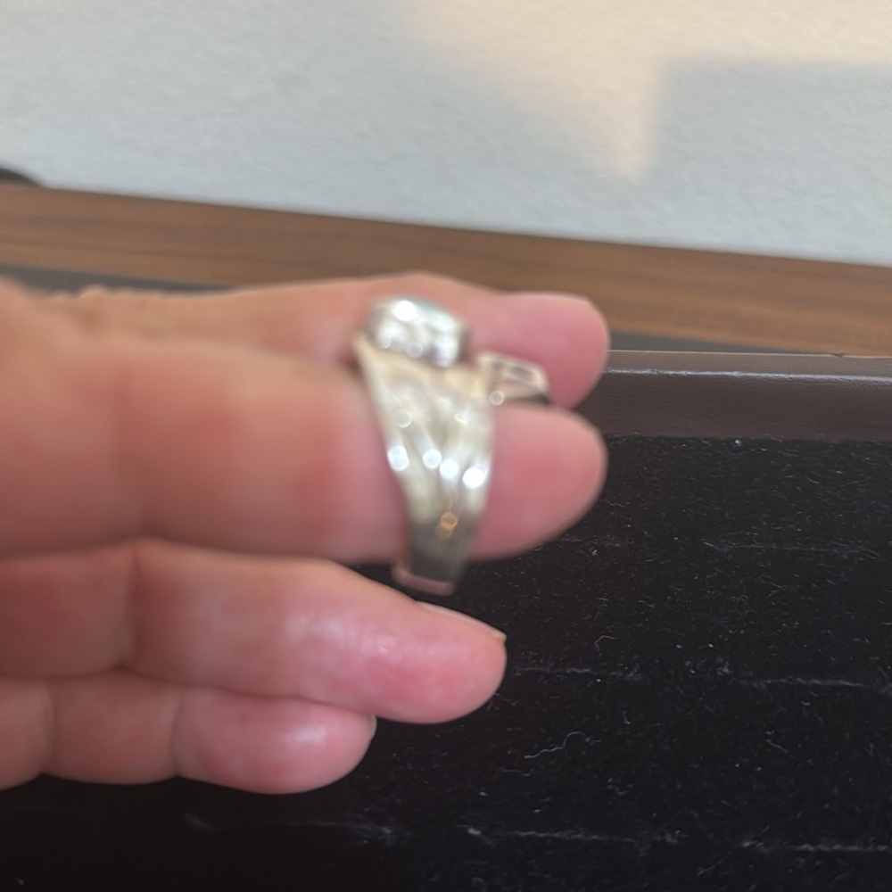 Silver ring - Picture 3 of 5